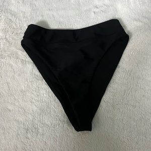 Benoa Black Duke Bottoms Petite